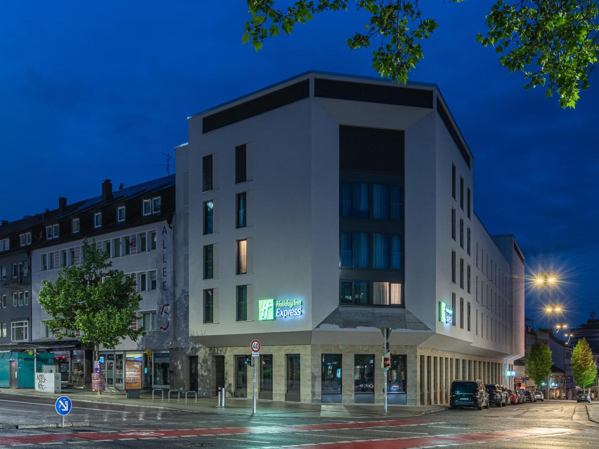 Holiday Inn Express Heilbronn By Ihg Extérieur photo