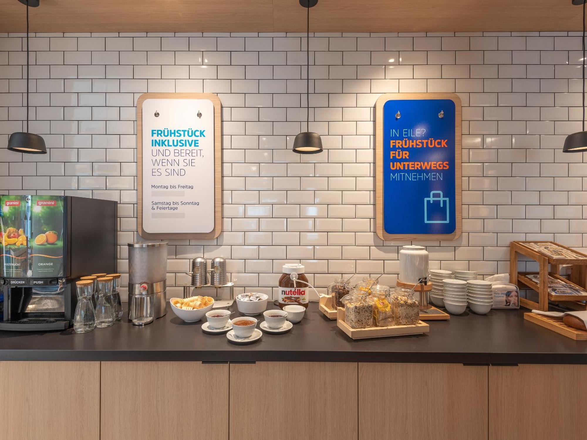 Holiday Inn Express Heilbronn By Ihg Extérieur photo
