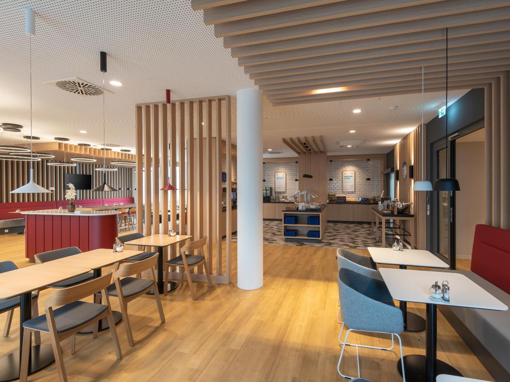 Holiday Inn Express Heilbronn By Ihg Extérieur photo