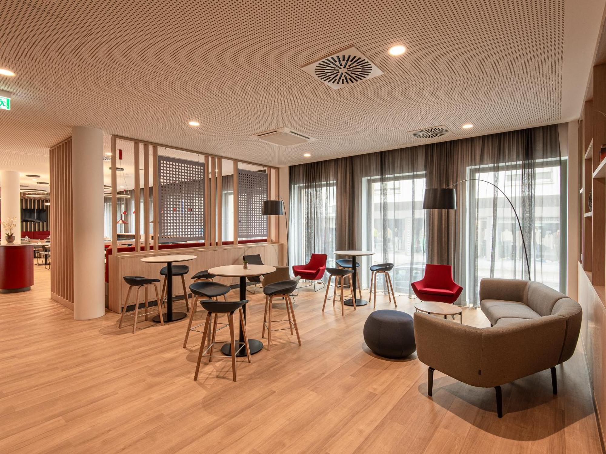 Holiday Inn Express Heilbronn By Ihg Extérieur photo